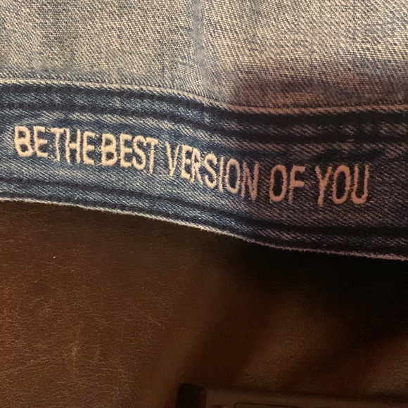 NWT Graphic Jean Jacket - Picture 9 of 11